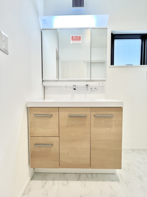 ʑEʏ@傫₷OʋŐʑ́AgȂ݃`FbN┧̂ɂ߂łB 