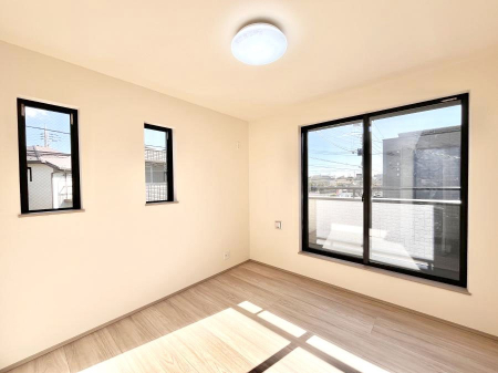 ���̑����ρ@�o���R�j�[���J�������v���X���Ă����m��