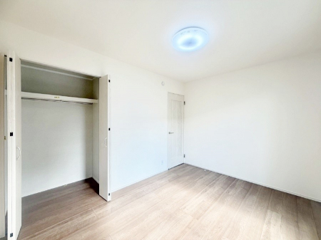 �q�������@�q�������ɂ��������߂Ȏ��[�X�y�[�X�����Ղ�̋���