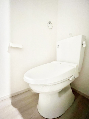 �g�C���@�����`Toilet�`�@�Y��E�X�b�L���E���K�ȃE�H�V�����b�g�t�g�C���ł��낰���Ԃł��B�g�C���͖����g�킴��𓾂Ȃ����́B����������ۂ������ł��ˁB�g�C����2��������̂Œ��̍��G���ɕ֗��ł��I