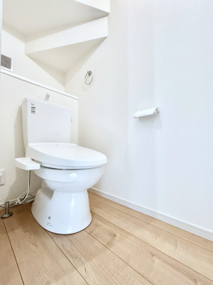 �g�C���@�����`Toilet�`�@�Y��E�X�b�L���E���K�ȃE�H�V�����b�g�t�g�C���ł��낰���Ԃł��B�g�C���͖����g�킴��𓾂Ȃ����́B����������ۂ������ł��ˁB�g�C����2��������̂Œ��̍��G���ɕ֗��ł��I