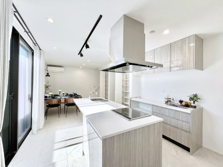 ̑ρ@̗ǂrOBCɓ̃O[΍XɐSn悳AbvI