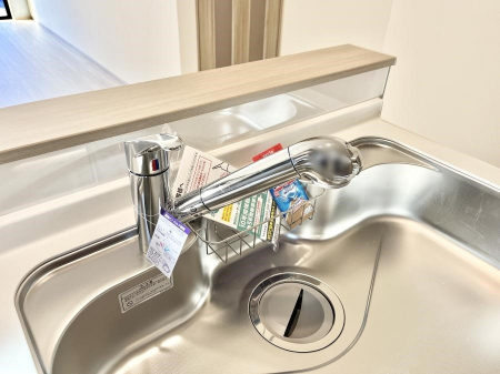 ���̑����ρ@�ݔ���B�������򐅊��̌^�̃L�b�`���Ő􂢕��p�E�����p�Ɛ؂�ւ��ȒP�I