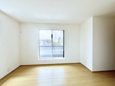 Q@`Bed Room`@oRj[̖邢݂܂B_炩RŒڊo߂炵邾낤B܂A@\IȎ[zuāAЕtԂoB