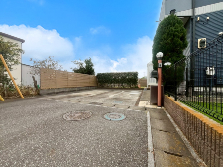 @Oρ`Parking`@ԏQu܂I(Ԏɂ)]Ԓu╨uƂāAql̗VԃXy[XƂāAƂ肠~n炱\ȑprɂpXy[XłB