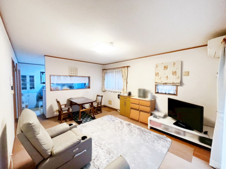 ̑ρ@`Living`@Ƒ̈̊LXƂXy[XBƑƉ߂Ԃ؂ɂɃsb^̂Ƃ̏ZԂłBqlĂSČ܂BƑ̏΂ɂڂɕт܂B