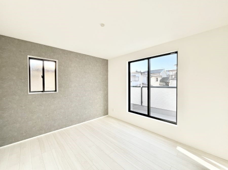 �Q���@�����`Bed Room�`�@�u��������������l�v�Ƃ��v�w�ł�����肭�낰��Q���B�����̉Ǝ��₨�d���ɔ�ꂽ���̓t�J�t�J�̃x�b�g�Ŗ�����Ă��������B�e���r��{�I�������Ă����K�ȍL����������