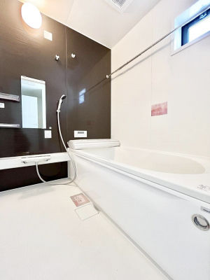 �����@����̔�������Ă���閾�邢�������̂���o�X���[��