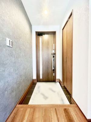 ���ց@�����`Entrance�`�@���ւ͉Ƃ̊�Ƃ����܂����䂪�Ƃ̃Z���X�����肰�Ȃ����������閣�͂��錺�֑�����y���݂̈�B�A���x�ɉƑ����ق��Ƃł���S�n�悢��ԑ������؂ł��ˁ�