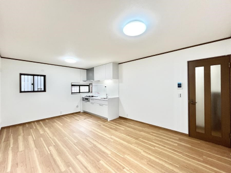 rO@Ƒc̎ԂȂ났̃rO_CjOB   