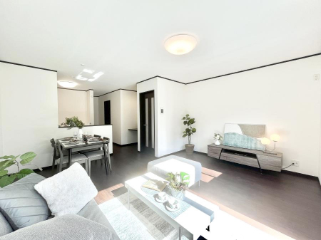 rO@Ƒ̓₩Șbŕ܂閾邢rO