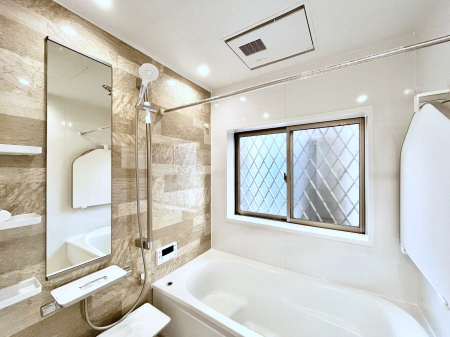 @1̔tbVłAKȃoX^CoĂ܂