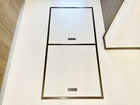 ̑ρ@[tIpiEpi̎[ɂ劈B