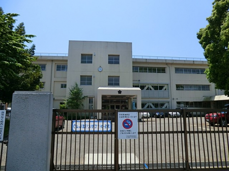 ���ӊ��@���w�Z 587m ��t�s�����l�����w�Z