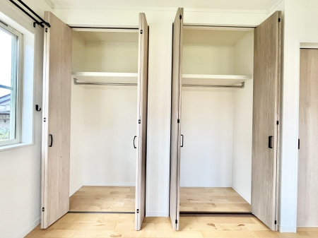 [@m̃N[[bgBŝŌ̈ߗނ܂܂B