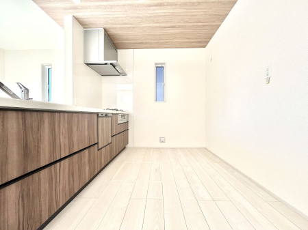 �L�b�`���@��Ƃ肠��L�b�`���ł͂��Ƒ��Ɗy�������������ł��܂��B