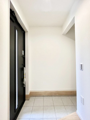 ���ց@�����`Entrance�`�@�Ƃ̒��ł��q�l���}����ŏ��̏ꏊ�ł��錺�ւ́A�Ƃ̈�ۂ��̂��̂ł��I�L�x�Ȍ��֎��[�ŁA����Y��ɕۂ��Ƃ��o���܂��􌺊ւɂ͂����Ղ���[�̉��ʔ��������I