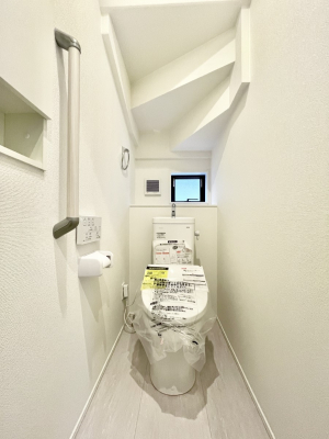 gC@gC1K2KꂼɔzuĂĂƂĂ֗łB 