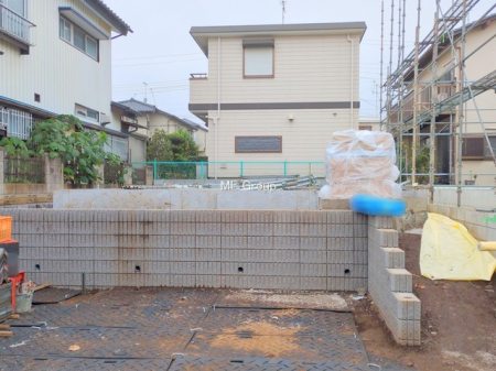 nOώʐ^@2`Exterior`ՐÂȏZnŎqĉƑɃsb^B̂UKȗ΂Ɍb܂ꂽGAŁARɕ܂ꂽ₩ȕ炵邽߂́AƂ肠ZĂ܂B