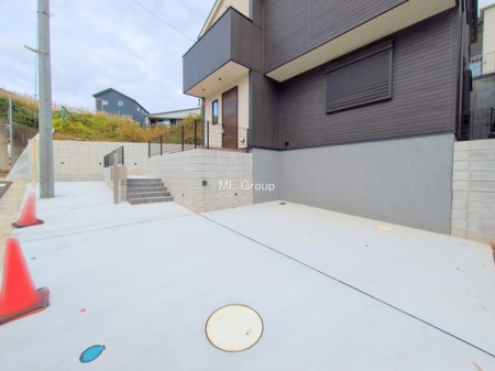 @Oρ`Parking`@ԏQu܂I(Ԏɂ)]Ԓu╨uƂāAql̗VԃXy[XƂāAƂ肠~n炱\ȑprɂpXy[XłB