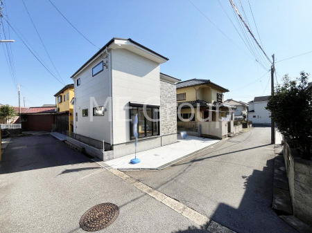 nOώʐ^@Oρ`Exterior`  OʓHF ZnɂȂĂ̂ŎԗʂȂAÂȗnłBqĊǍDłӊ킹ĂēĒ܂BCyɂ₢킹B