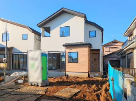 nOώʐ^@1`Exterior`ՐÂȏZnŎqĉƑɃsb^B̂UKȗ΂Ɍb܂ꂽGAŁARɕ܂ꂽ₩ȕ炵邽߂́AƂ肠ZĂ܂B