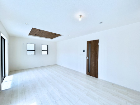 ���̑����ρ@�Ƒ������R�ƏW�܂�e���̃X�y�[�X�ɂȂ肻��