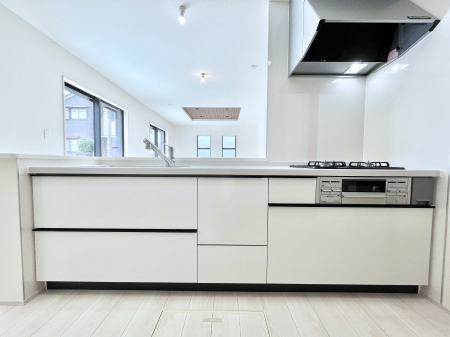 �L�b�`���@�������������I�ɁA�y�����I�V�X�e���L�b�`��  