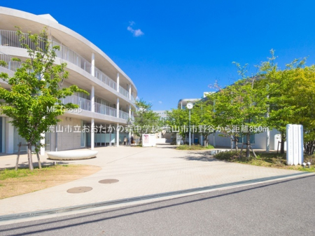 ӊ@wZ 850m Rs̐XwZ