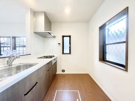 Lb`@u₩ȕʂ蔲Lb`B̂Ŗ邭Cɂ𗧂܂B