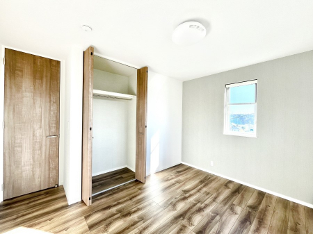 Q@g₷`ŃxbgƋ̒uɂ邱Ƃ܂B   