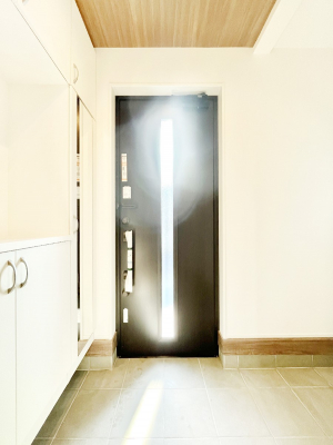 ց@Ƒ₨qlC悭o}ILXԂSn悢SICtցB