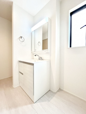 ʑEʏ@傫₷OʋŐʑ́AgȂ݃`FbN┧̂ɂ߂łB 