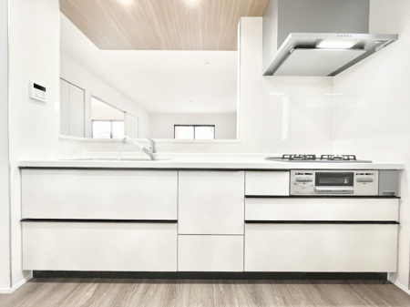 Lb`@S`Kitchen`@LĎg₷Lb`ȂƑłɗAЕtԂȂłႢ܂[Ղ肠̂ŁAƐȈۂۂĂ܂B