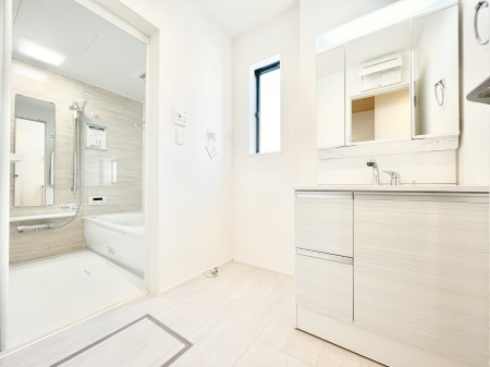 ���̑��@�g�x�x���X���[�Y�ɂ����Ȃ���E�ߏ�B