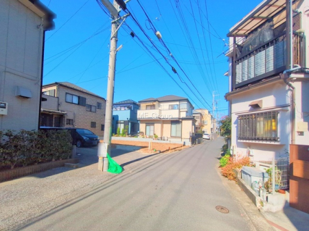 nOώʐ^@`Exterior`@OʓHF 4m @OʓH͊ՐÂȏZn͂Ԓʂ̏ȂHBԂ̏o炭炭łIs_Enŵ]́ACyɂ₢킹I