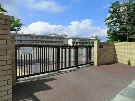 ���ӊ��@���w�Z 600m �s��s���{�v�ۏ��w�Z