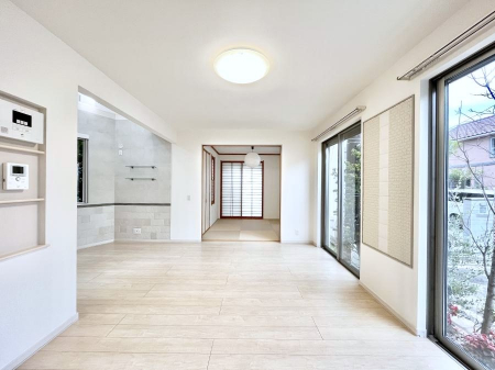 ̑ρ@Ƒ̉b͂ށAJIȃ_CjO