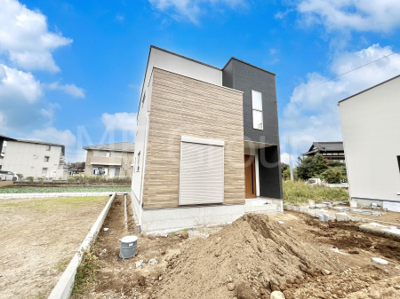 nOώʐ^@OρQ`Exterior`@sœ̃X[Ct΂Ɉ͂܂ꂽyn͓šYꂻBlGʂĎRƐGꍇX|bgӂɂ͐肾IZ݂ȂƁB炵B