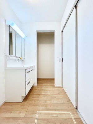 ���̑����ρ@�ݔ����S�������֗��ȃ��l���ɂŁA�X�b�L�������g���₷�����ʎ���  