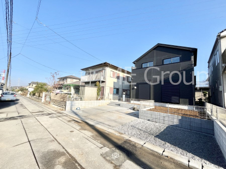 nOώʐ^@Oρ`Exterior`   OʓH͊ՐÂȏZn͂Ԓʂ̏ȂHBԂ̏o炭炭łIs_Enŵ]́ACyɂ₢킹I