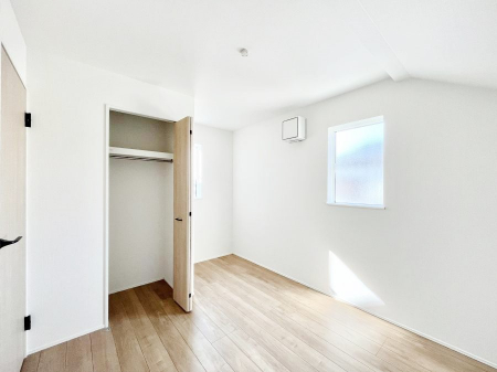 ̑ρ@`Bed Room`@؂̉肪₳t[O͈炬炷vCx[gԁB߂̃t[Oł̂ŁAǎƂ}b`AXɍLĂʂB