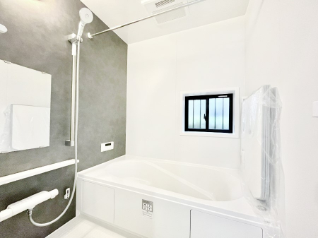 @`Bath Room`@͋C̗ŖɌătbVB@\tĂ̂ŗׂ̐@uŐ􂢏オ󕨂AJ̓VCCɂ邱Ƃ\łB