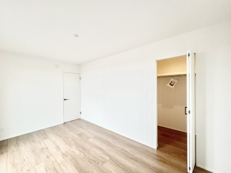 ���̑����ρ@�E�H�[�N�C���N���[�[�b�g�����邨�����I�G�߂��Ƃ̓���ւ����s�v�ŕ֗��ł��B 