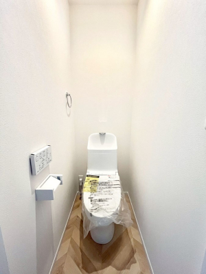 �g�C���@�g�C����1�K��2�K���ꂼ��ɔz�u����Ă��ĂƂĂ��֗��ł��B 