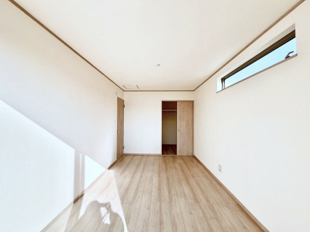 �Q���@�E�H�[�N�C���N���[�[�b�g�����邨�����B�G�߂��Ƃ̓���ւ����s�v�ŕ֗��ł��I