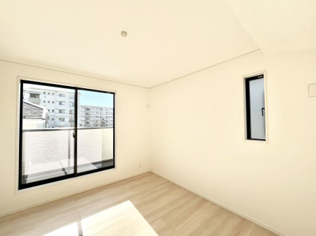 ���̑����ρ@���邢�o���R�j�[�T�C�h�ɗm����ݒu�B�ڊo�߂̗ǂ��Q���ɁB 