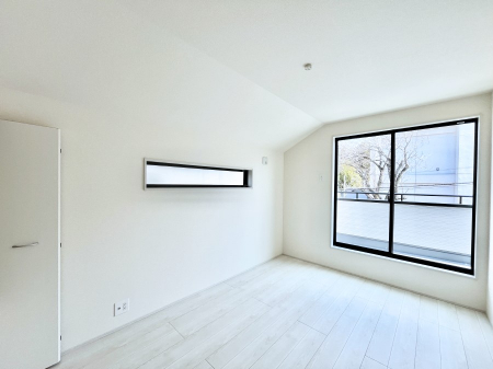 �Q���@���邢�o���R�j�[�T�C�h�ɗm����ݒu�B�ڊo�߂̗ǂ��Q���ɁB 