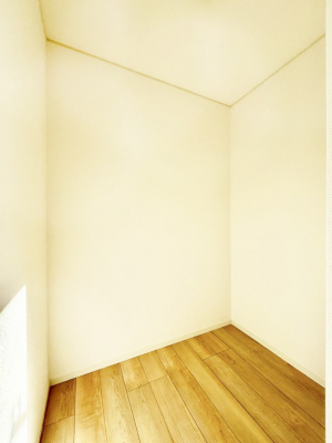 ���̑��@�G�߂̈ߗނ��X�b�L�����[�I��e�ʂ̎��[�͂����͓I��WIC�t���ł��B