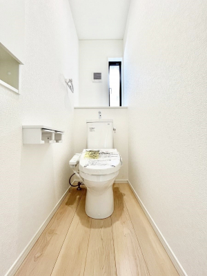 �g�C���@�������P�������`Toilet�`�@�Y��E�X�b�L���E���K�ȃE�H�V�����b�g�t�g�C���ł��낰���Ԃł��B�̌������薾�邭�A���K��ԂƂȂ��Ă���܂��������g���ꏊ�����炱���̔z���ł��I